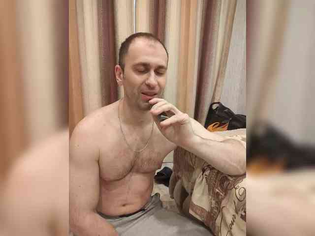 Модель: MollyDave