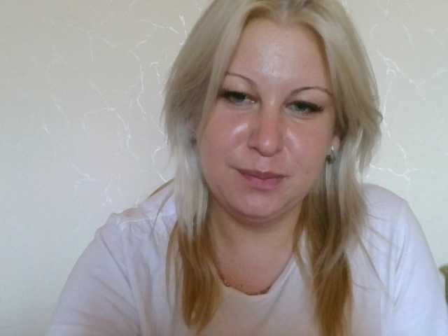Ipina13 live cam on BongaCams