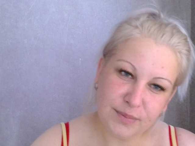 Ipina13 live cam on BongaCams
