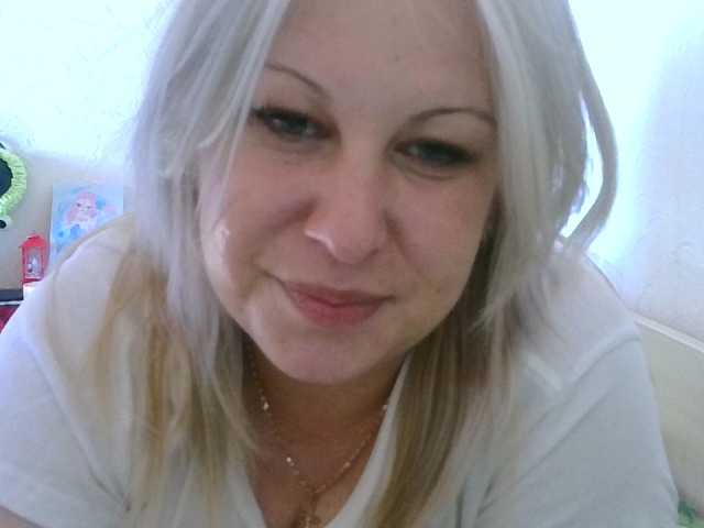 Ipina13 live cam on BongaCams
