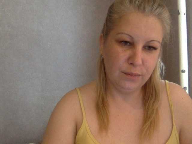 Ipina13 live cam on BongaCams