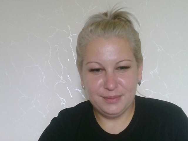 Ipina13 live cam on BongaCams