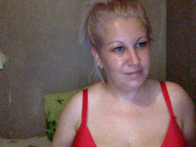 Ipina13 live cam on BongaCams