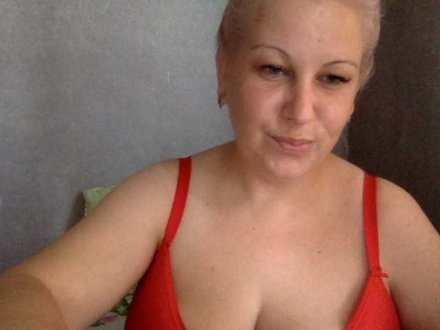 Ipina13 live cam on BongaCams