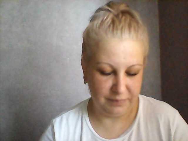 Ipina13 live cam on BongaCams