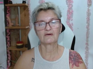 bety-cum3