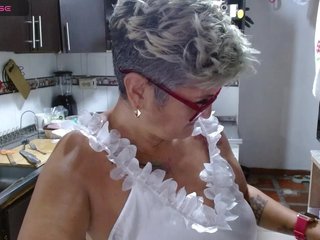 bety-cum3 Porn Show