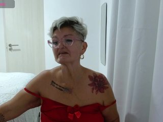 bety-cum3