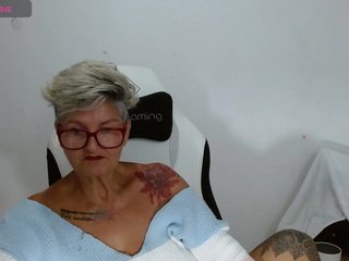 bety-cum3