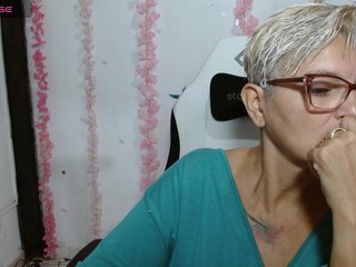 bety-cum3 Porn Show