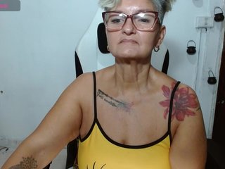 bety-cum3