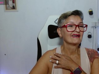 bety-cum3 Porn Show