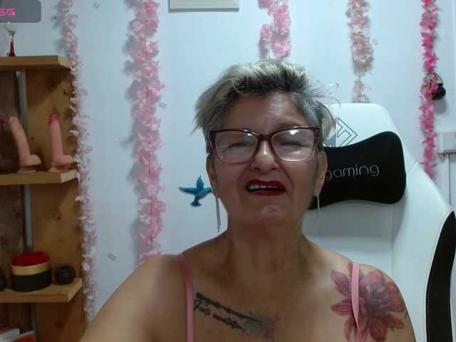 bety-cum3