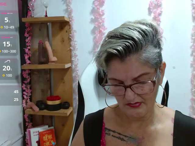 bety-cum3