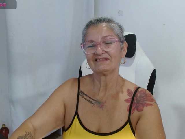 bety-cum3