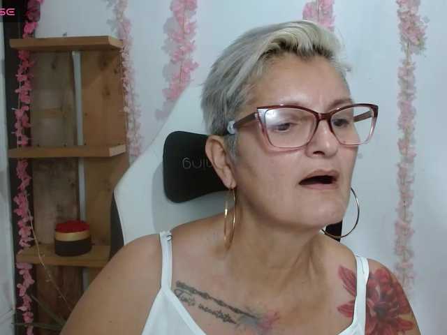 bety-cum3