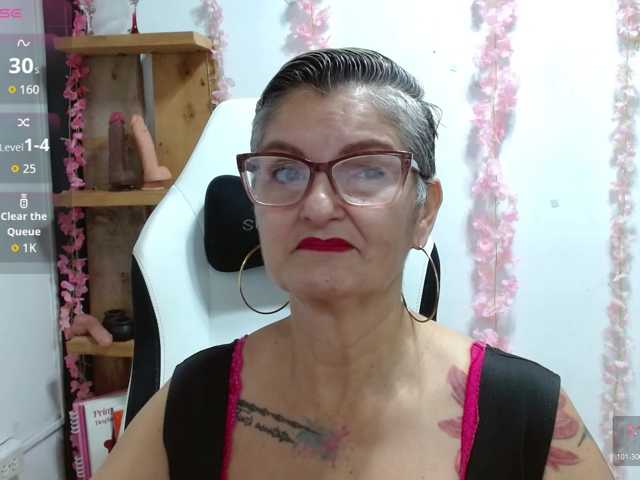bety-cum3