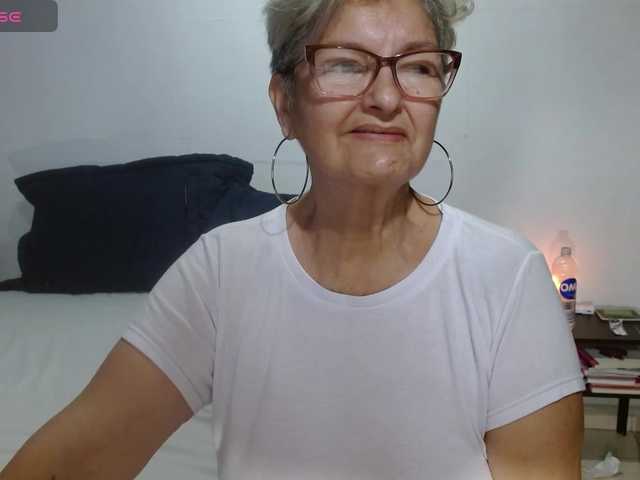 bety-cum3