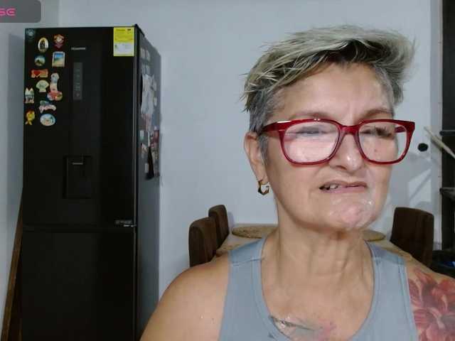 bety-cum3