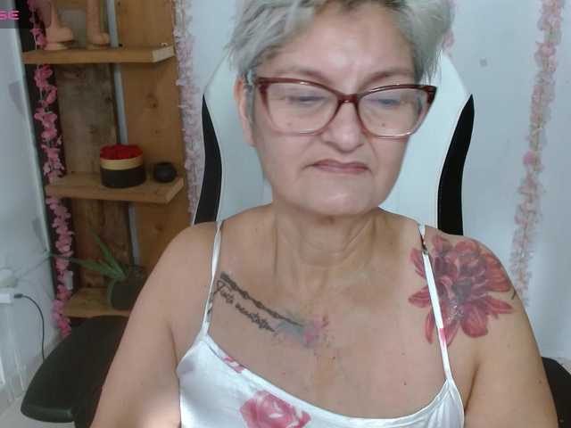 bety-cum3
