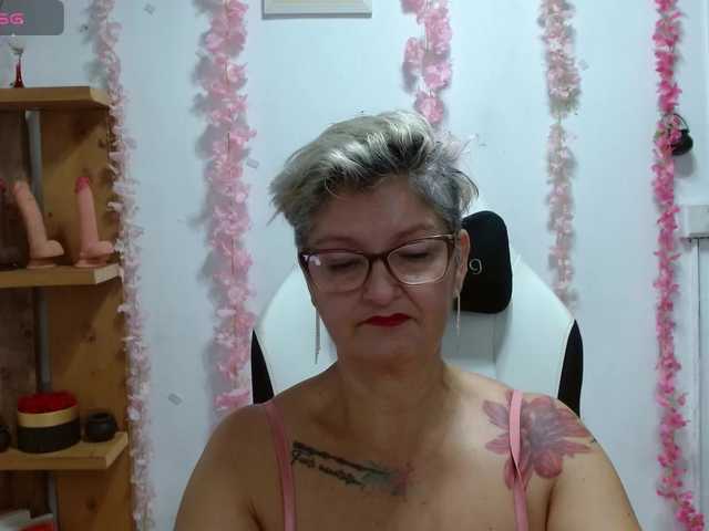 bety-cum3 — live female cam