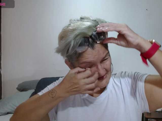 bety-cum3