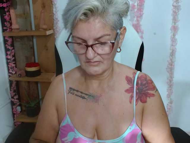 bety-cum3