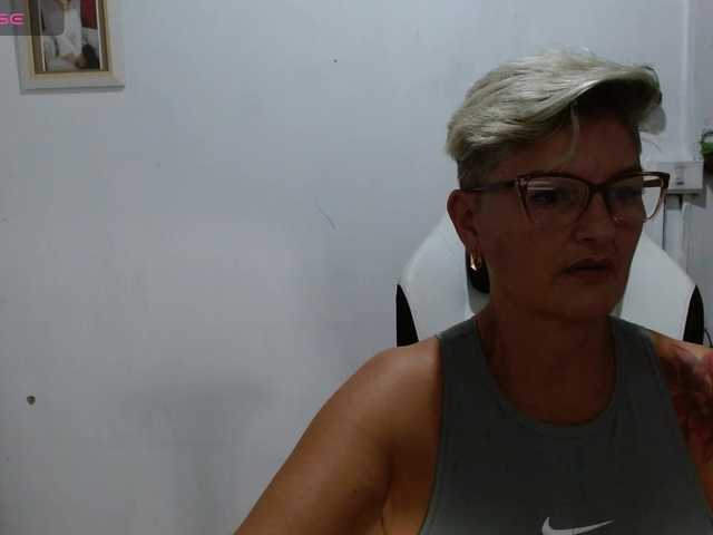 bety-cum3