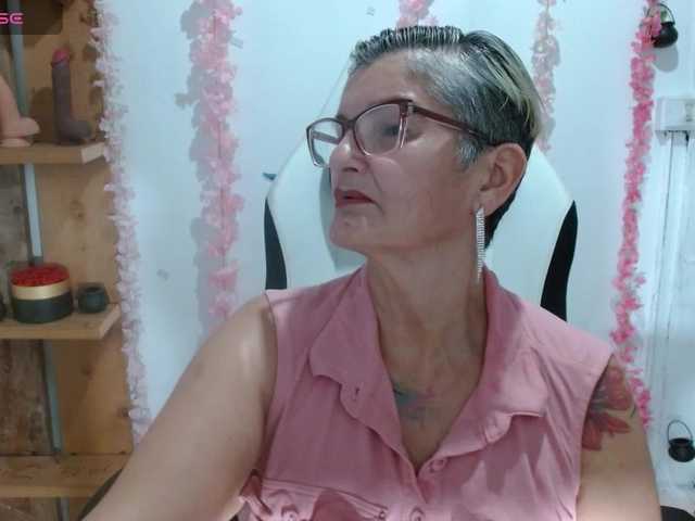 bety-cum3