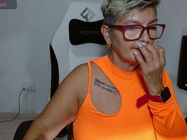 bety-cum3