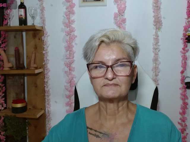 bety-cum3