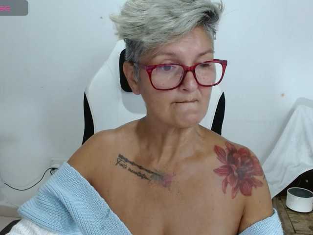 bety-cum3