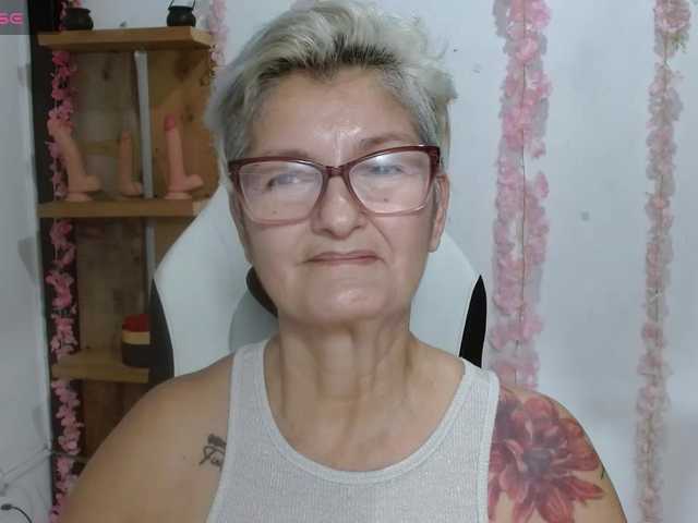 bety-cum3