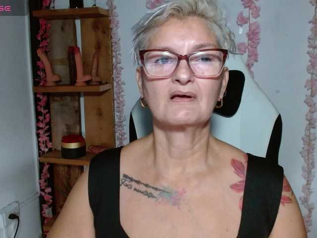 bety-cum3