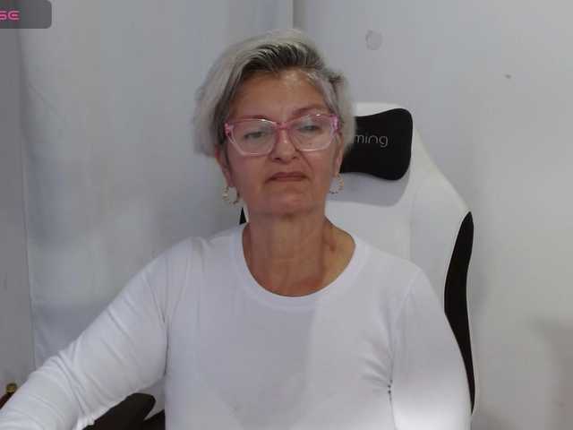 bety-cum3