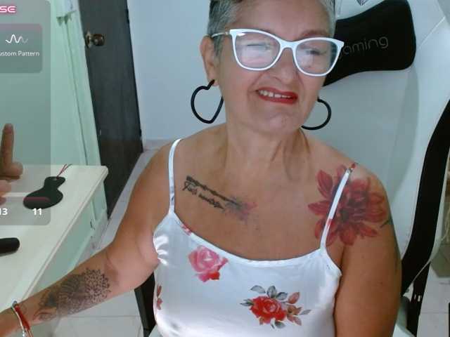 bety-cum3
