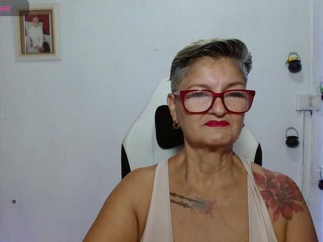 bety-cum3
