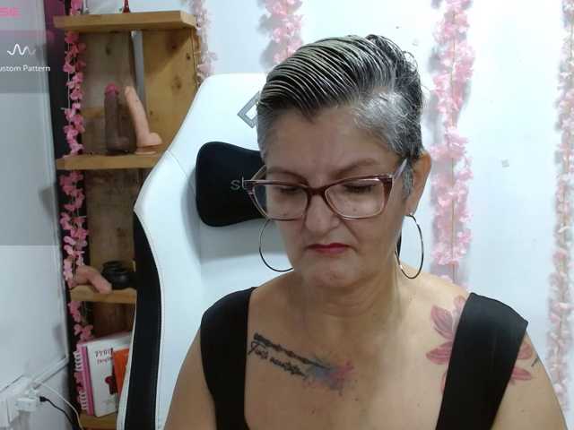 bety-cum3