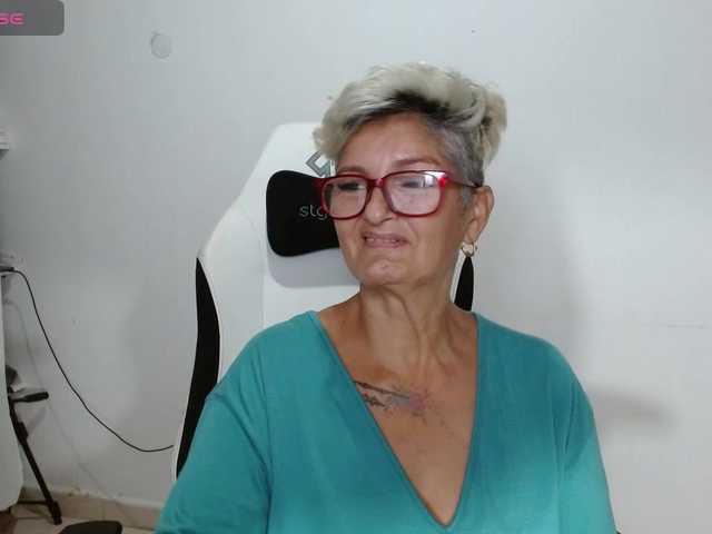 bety-cum3