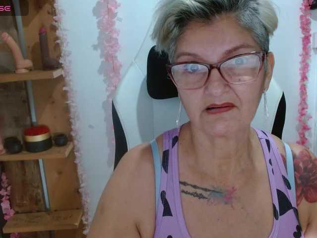 bety-cum3