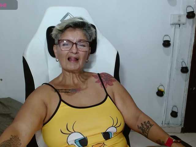 bety-cum3