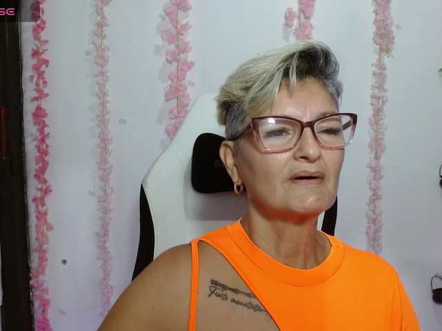 bety-cum3