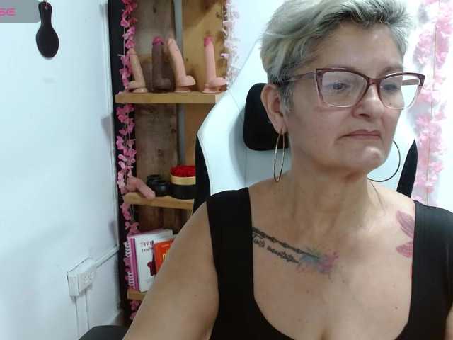 bety-cum3