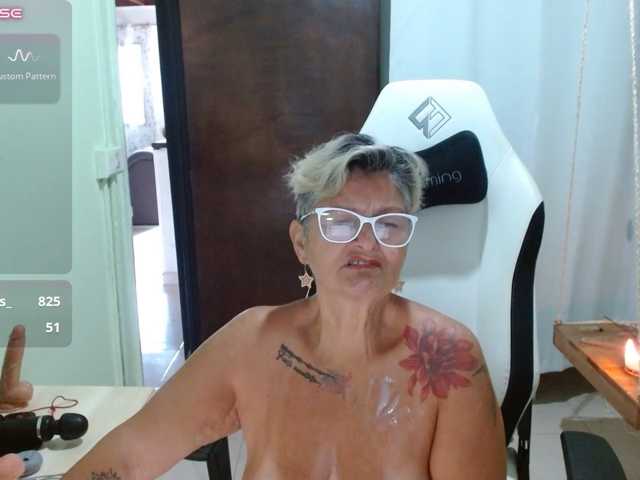 bety-cum3