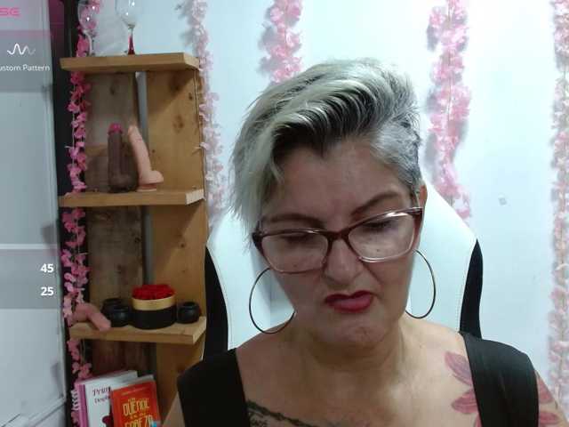 bety-cum3