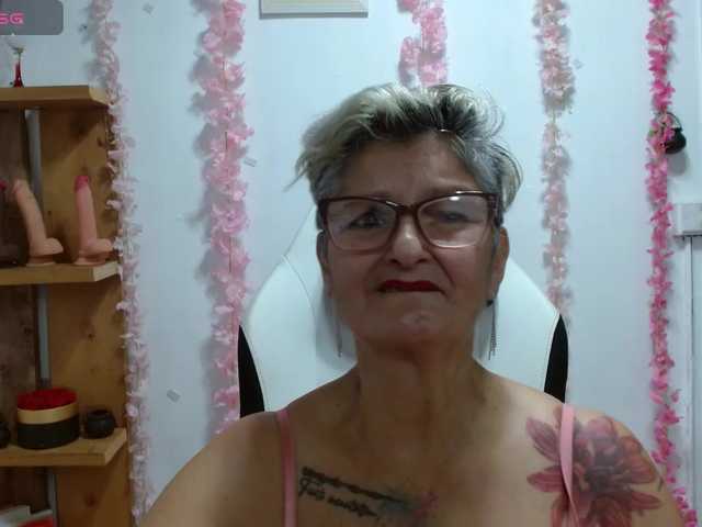 bety-cum3