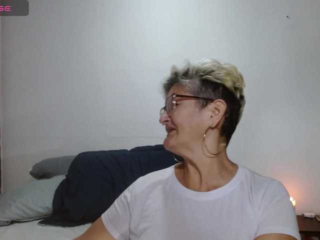 bety-cum3 live cam preview