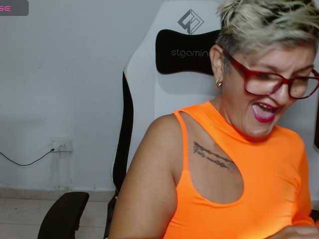 bety-cum3