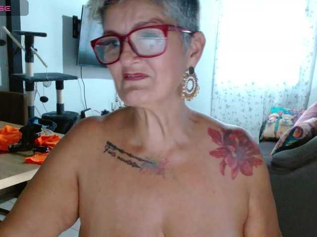 bety-cum3