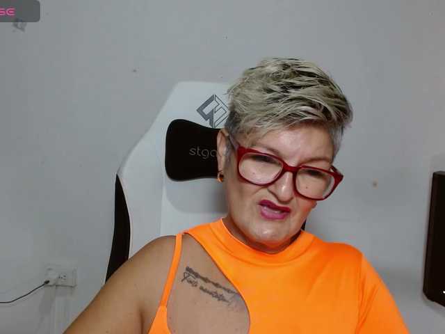 bety-cum3